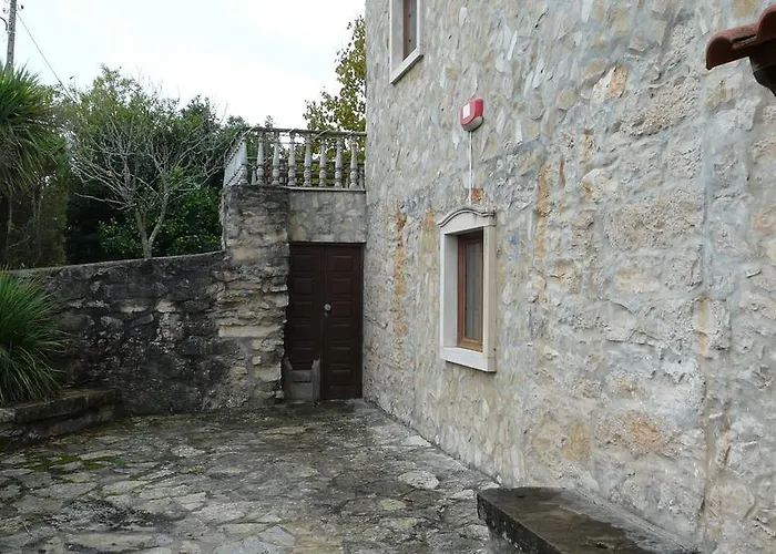 Casa Vale Florido ゲストハウス Alvorge