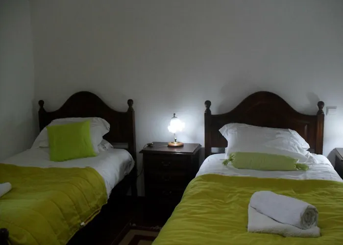 Casa Vale Florido ゲストハウス Alvorge